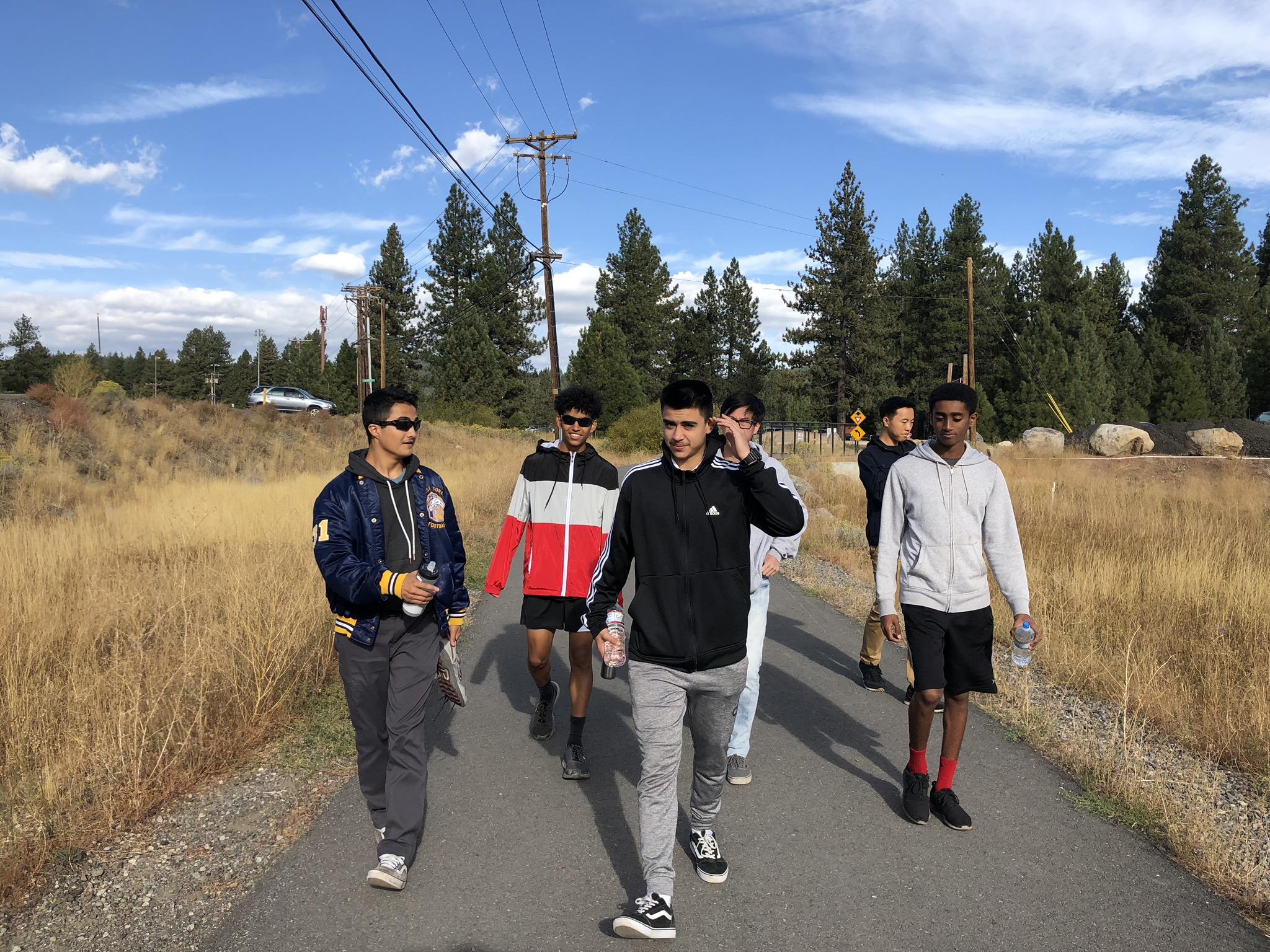 Photo of 2018 Del Mar Cross Country Team Boys hiking at Lake Tahoe